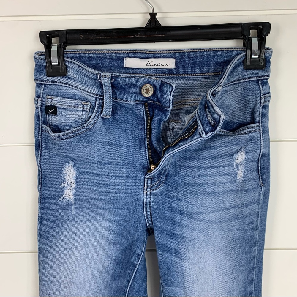KanCan Women’s Distressed Hem High Rise Light Wash Jeans Size 0 or 23 - Picture 5 of 13